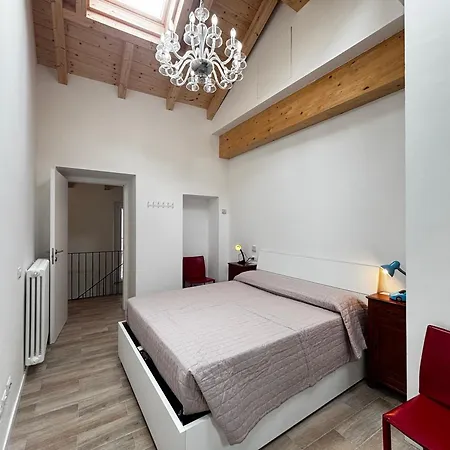 Apartment Casa Manzoni - Larihome A84