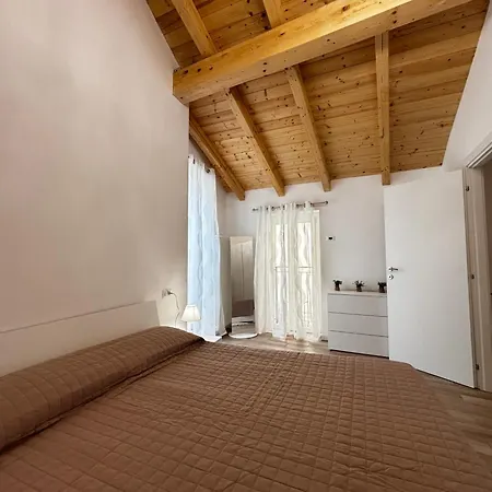 Casa Manzoni - Larihome A84 * Gravedona