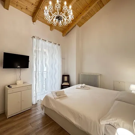 Apartment Casa Manzoni - Larihome A84