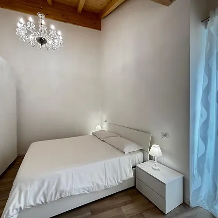 Apartman Casa Manzoni - Larihome A84